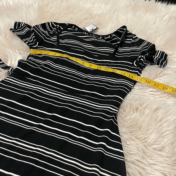 NWT Club Monaco striped square neck knit dress robe with waist tie - Picture 8 of 12